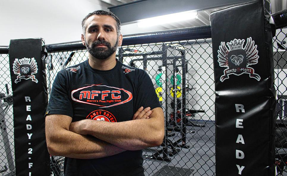 Südkurier: Marco Knöbel - Profi-MMA-Kämpfer